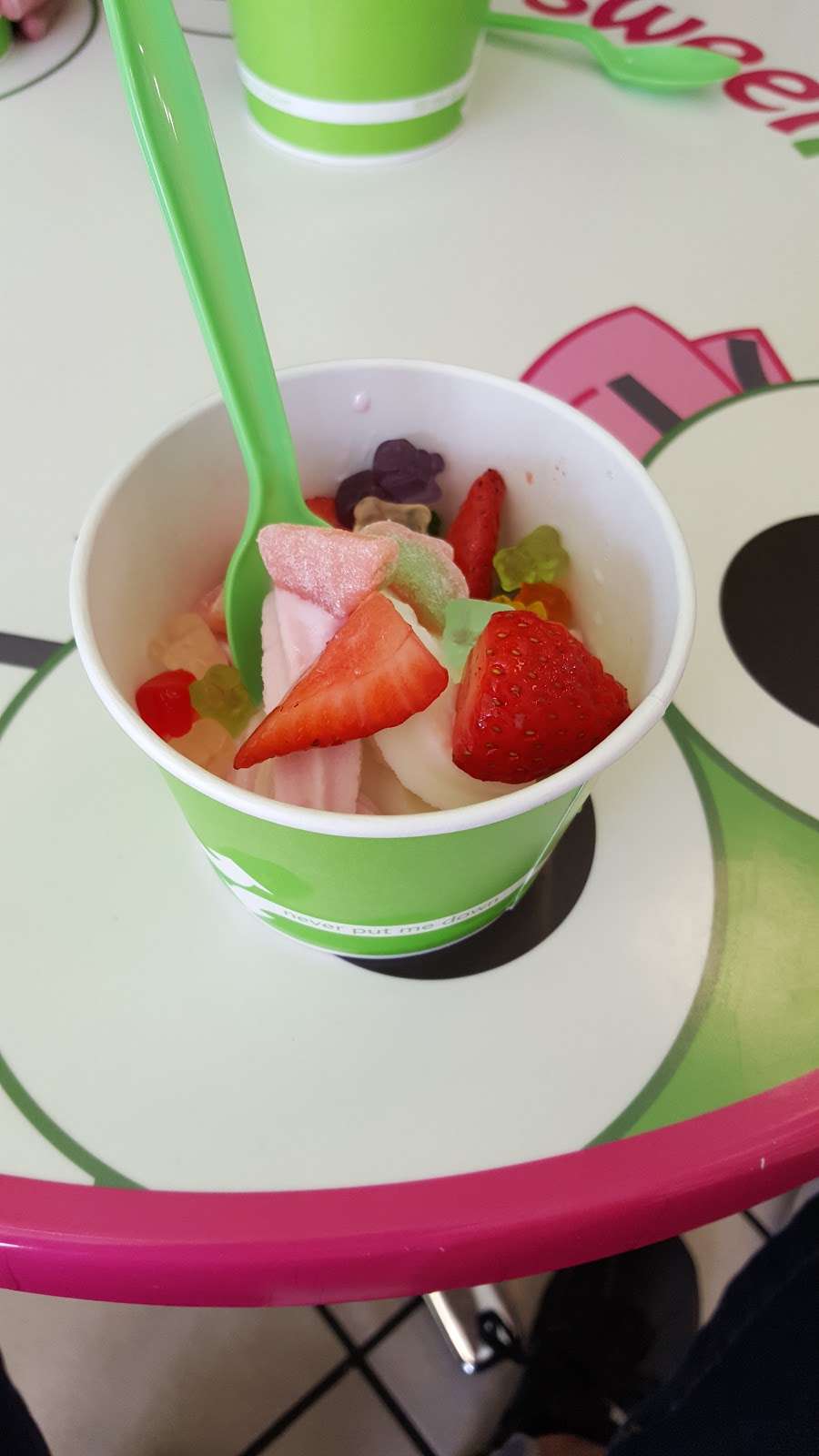 sweetFrog Frozen Yogurt | 2306 Las Posas Rd, Camarillo, CA 93010, USA | Phone: (805) 482-0444