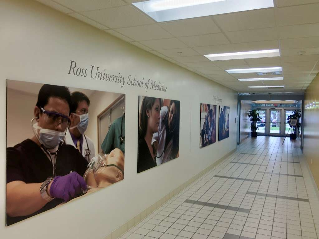 Ross University School of Medicine | 2300 SW 145th Ave #200, Miramar, FL 33027, USA | Phone: (855) 637-6778