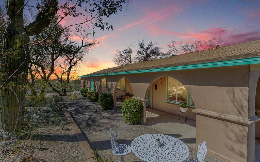 The Vanguard Realty Group | 5524 E 4th St, Tucson, AZ 85711, USA | Phone: (520) 867-4777