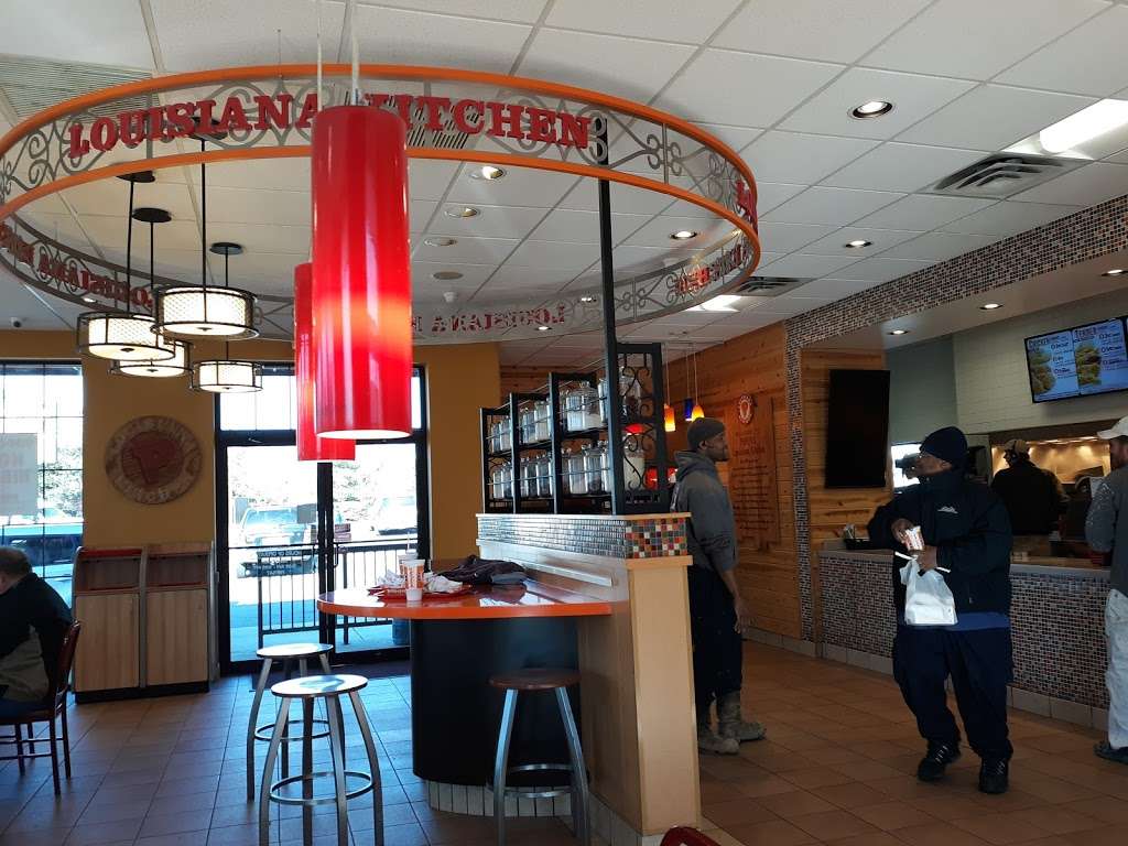 Popeyes Louisiana Kitchen | 30263 Triangle Dr, Charlotte Hall, MD 20622, USA | Phone: (301) 290-5140