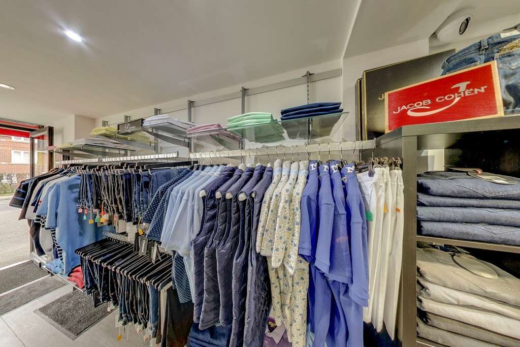 Luomo Menswear | 67 Shenfield Rd, Brentwood CM15 8HA, UK | Phone: 01277 200800