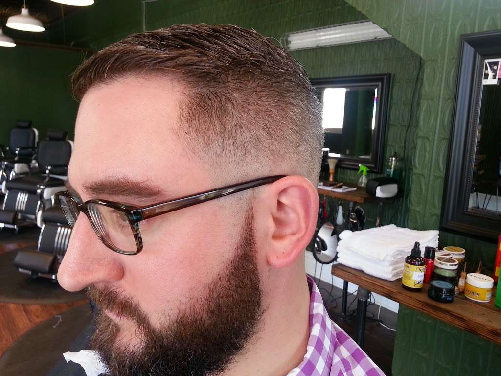 Barkers Barbershop | 818 W 18th St, Chicago, IL 60608 | Phone: (312) 846-6197