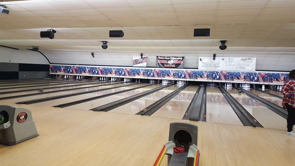 Strike 10 Lanes Deer Park | 849 Long Island Ave, Deer Park, NY 11729 | Phone: (631) 667-7750