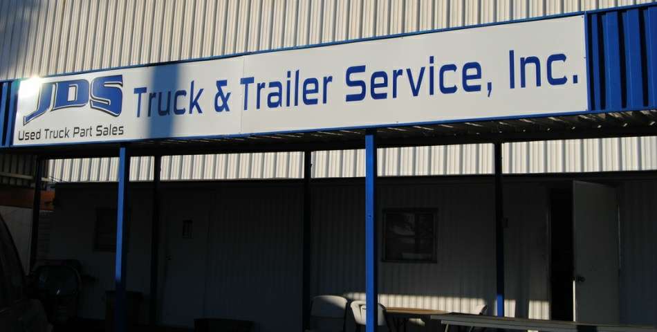 JDS Truck & Trailer Services | 3211 S 43rd Ave, Phoenix, AZ 85009, USA | Phone: (602) 793-9026