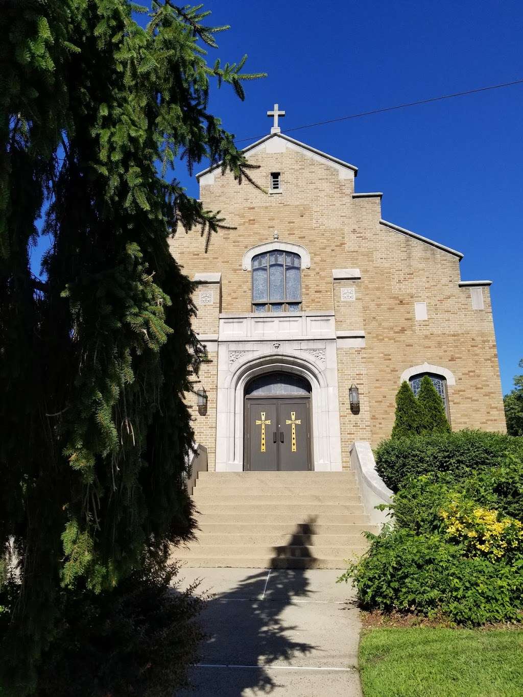 Holy Cross Catholic Church | 17 Van Duyne Ave, Wayne, NJ 07470, USA | Phone: (973) 694-4585