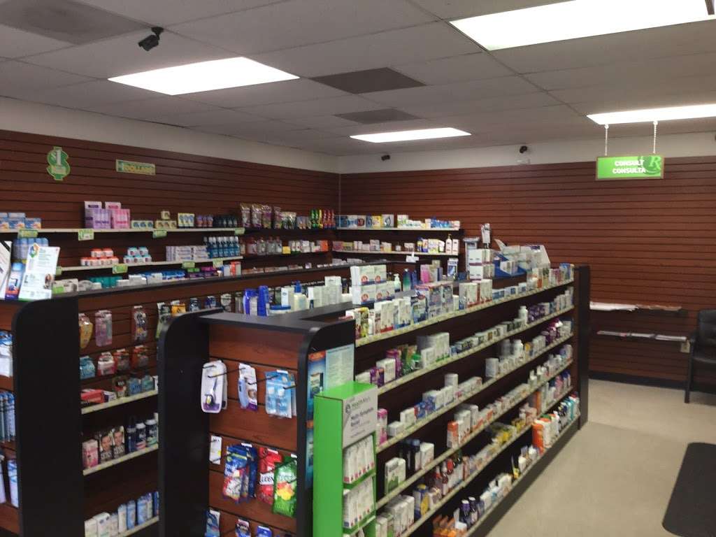 Benzer Pharmacy | 7701 Sharon Lakes Rd, Charlotte, NC 28210, USA | Phone: (980) 201-9240