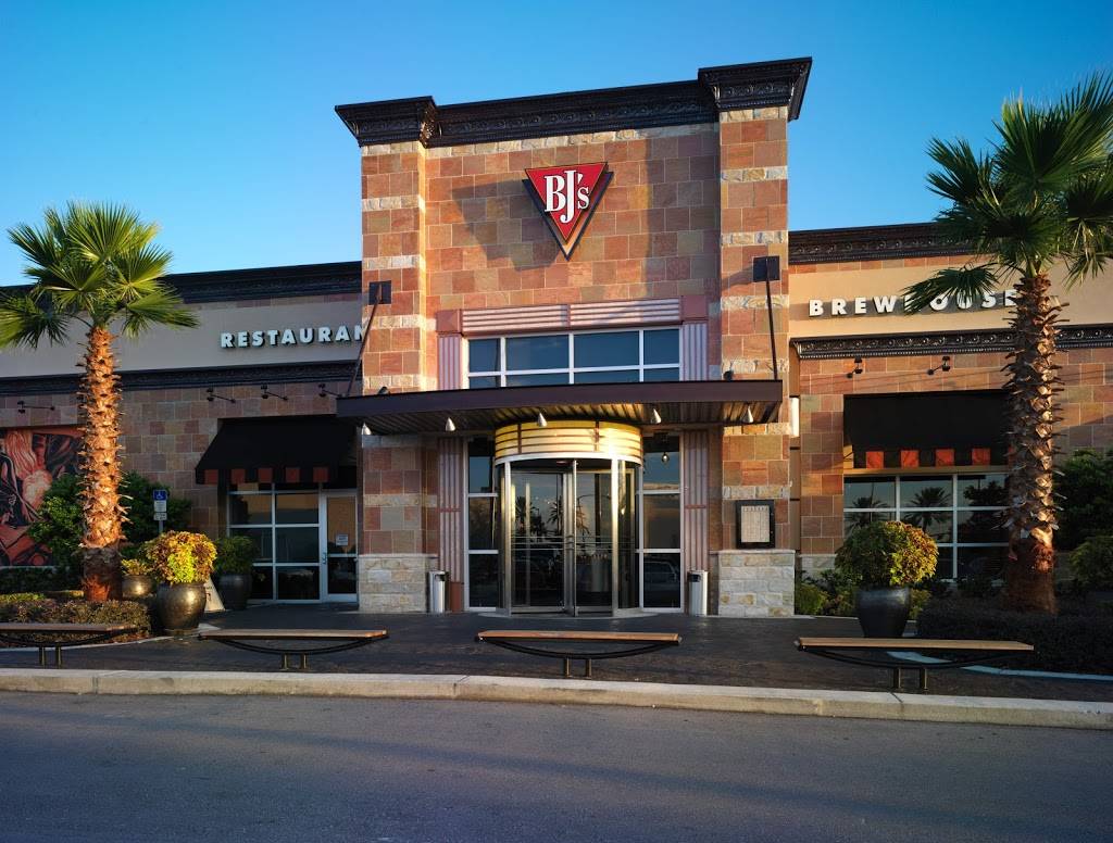 BJs Restaurant & Brewhouse | 4151 Conroy Rd, Orlando, FL 32839 | Phone: (407) 352-0225