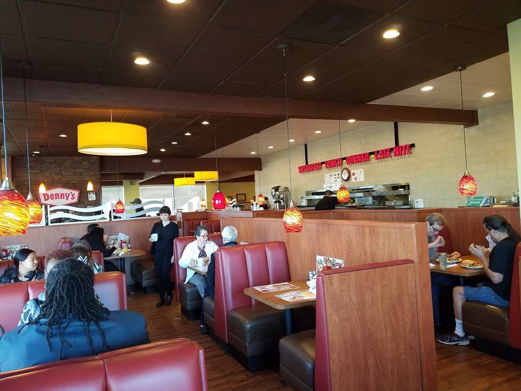 Dennys | 9312 Rosecrans Ave, Bellflower, CA 90706, USA | Phone: (562) 920-0772