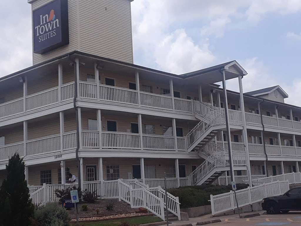 InTown Suites Extended Stay Houston TX - Greenspoint | 12010 Kuykendahl Rd, Houston, TX 77067 | Phone: (281) 873-0700