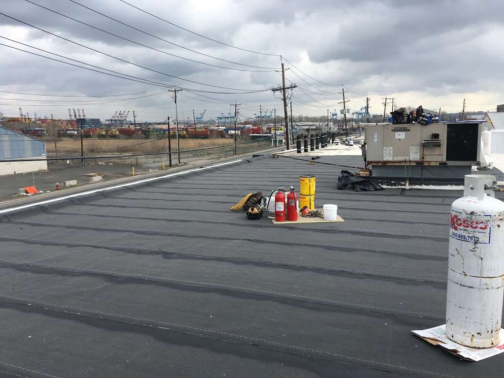 Exterior roofing solutions | 732 Elm St, Kearny, NJ 07032, USA | Phone: (973) 277-6940
