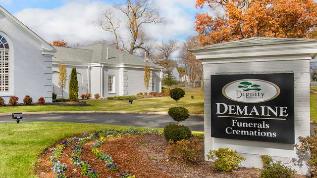 Demaine Funeral Home | 5308 Backlick Rd, Springfield, VA 22151 | Phone: (703) 941-9428