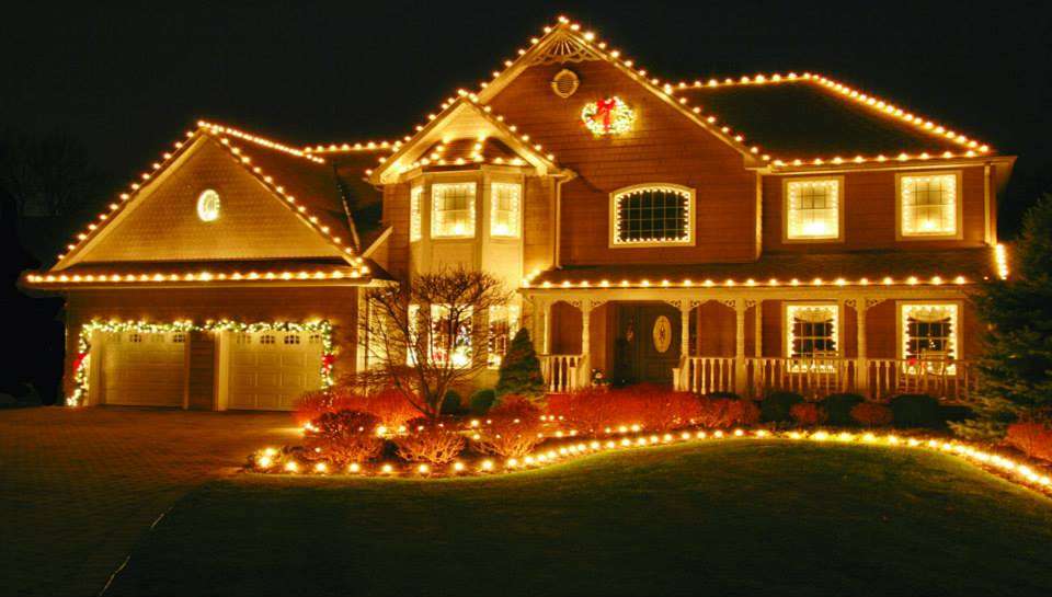 Kringle Lights Holiday Lighting | 112 N Mountain Blvd #2, Mountain Top, PA 18707 | Phone: (570) 718-8052