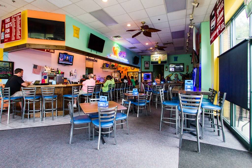 Buskys Chill & Grill | 237 Hanbury Rd E # 32, Chesapeake, VA 23322, USA | Phone: (757) 482-3864