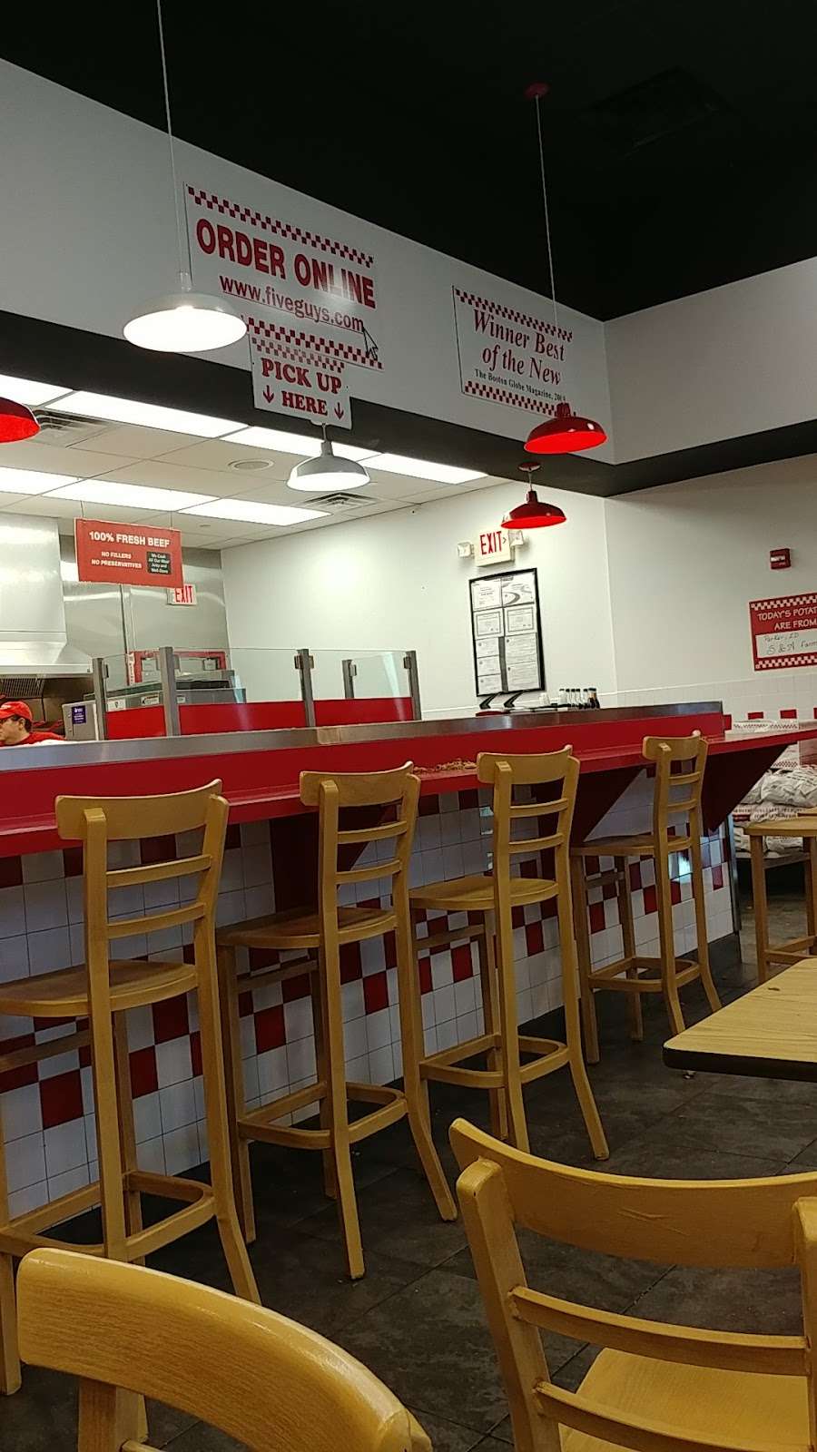 Five Guys | 269 Patriot Pl, Foxborough, MA 02035, USA | Phone: (508) 203-9441