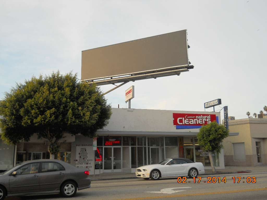 Globe Cleaners | 11423 Santa Monica Blvd, Los Angeles, CA 90025, USA | Phone: (310) 473-5727