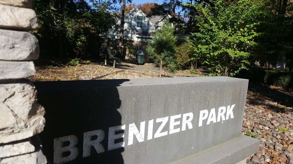 Brenizer Park | Prairie Village, KS 66208, USA | Phone: (913) 381-6464