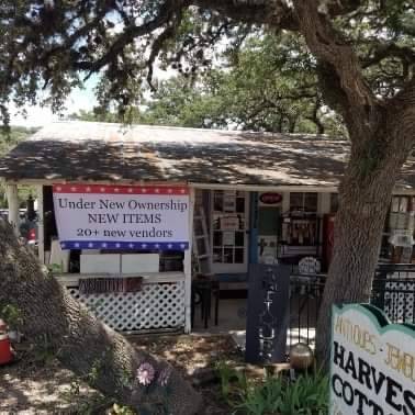The Cottage | 14398 Bandera Rd, Helotes, TX 78023 | Phone: (210) 687-9485