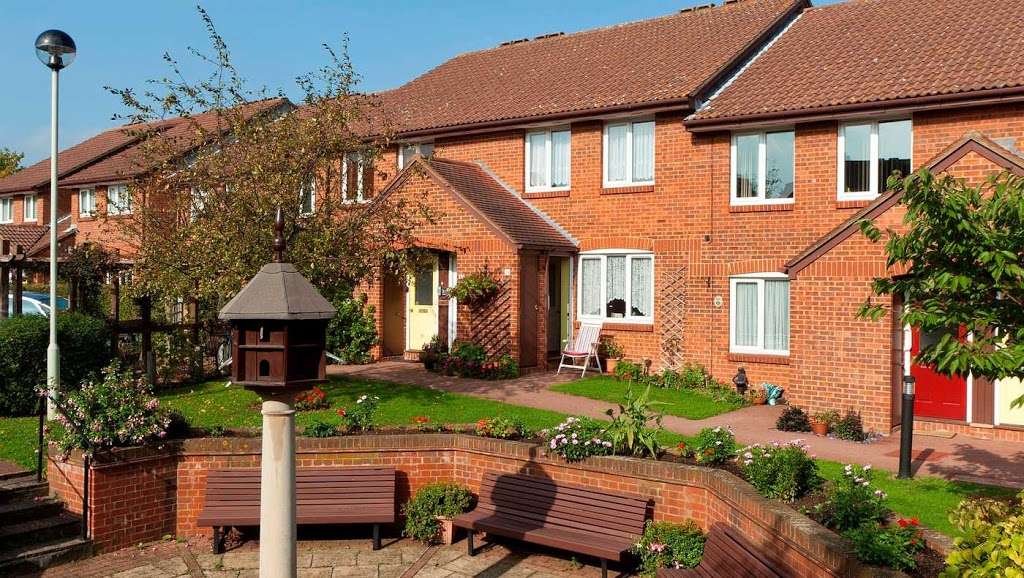 Anchor - Rose Court | Rosedale Way, Cheshunt EN7 6ET, UK | Phone: 0808 102 4138