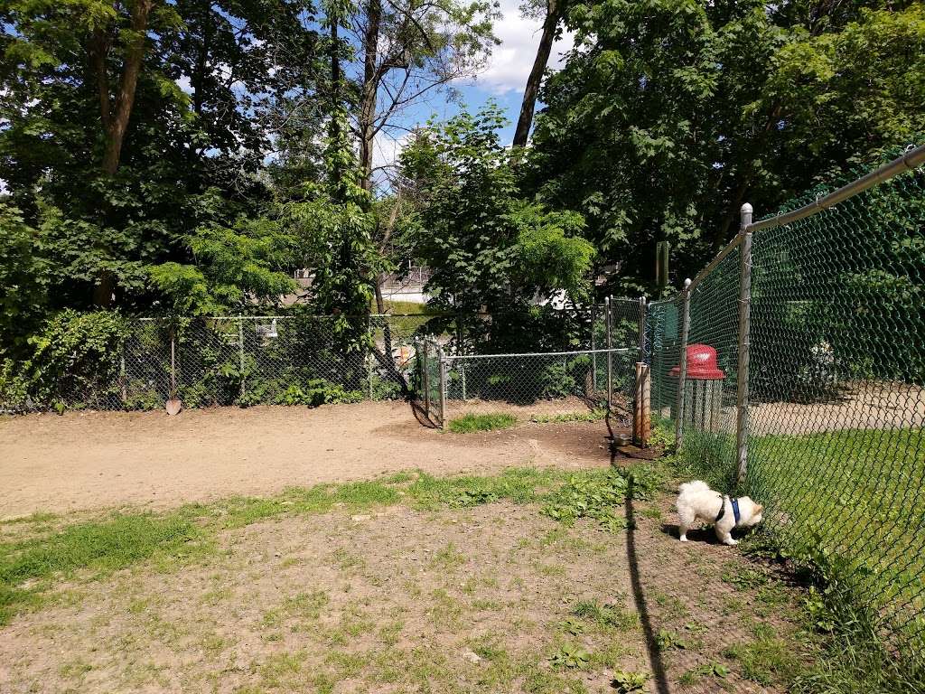 Elizabeth Place Dog Park | 300 S Broadway, Nyack, NY 10960