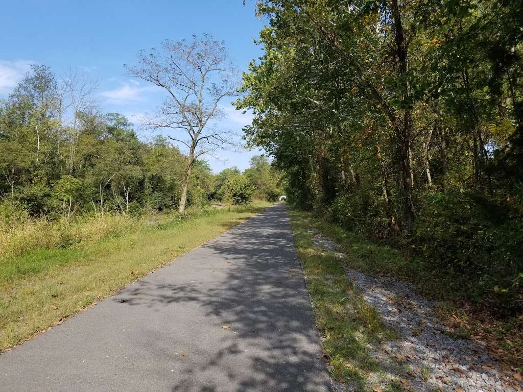 Parking for Western Maryland Rail Trail | Western Maryland Rail Trail, Big Pool, MD 21711, USA