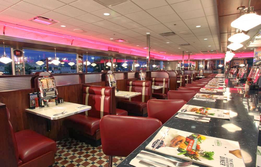 Silver Diner- Tysons | 8101 Fletcher St, McLean, VA 22102, USA | Phone: (703) 821-5666