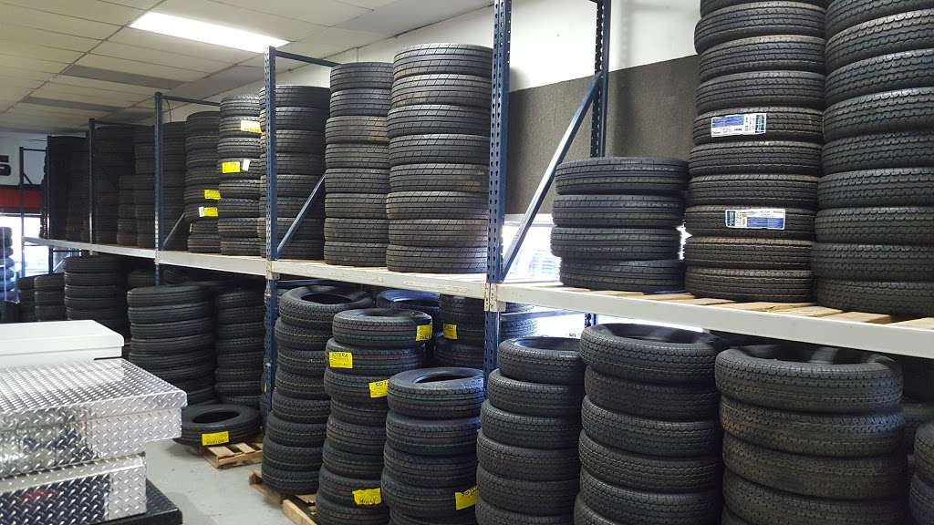 Trailer Wheel & Frame Company 8222 North Fwy, Houston, TX 77037, USA