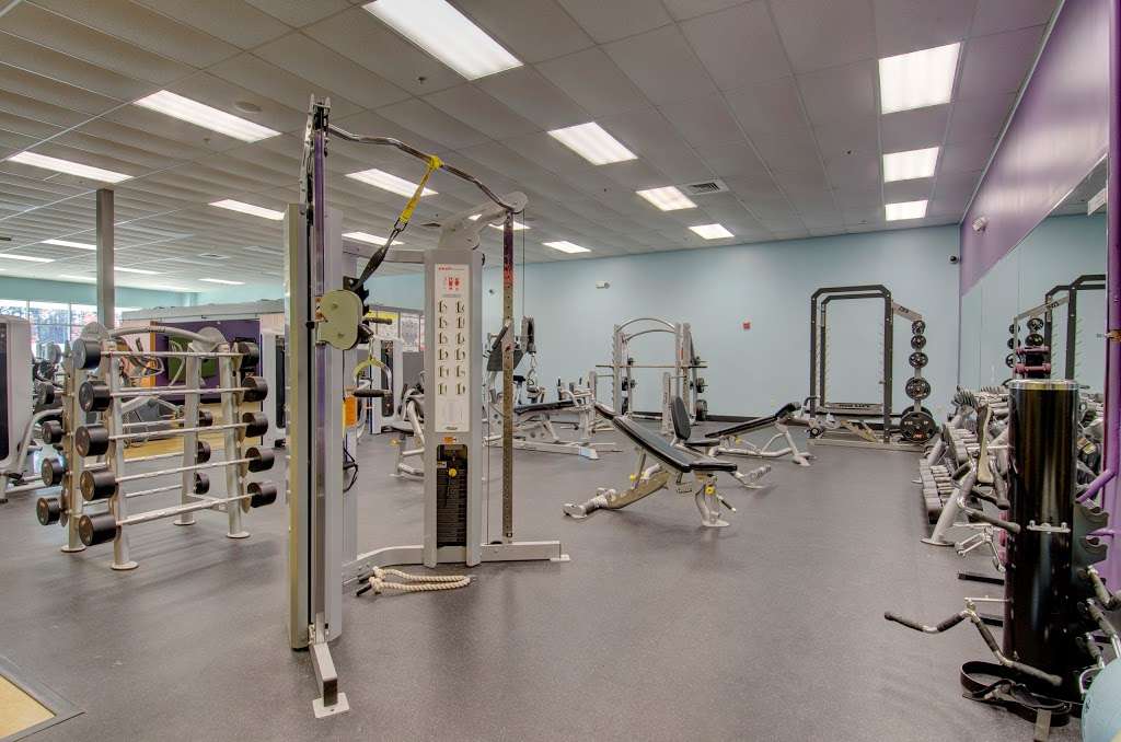 Anytime Fitness | 100 N Main St, Carver, MA 02330, USA | Phone: (508) 465-0468