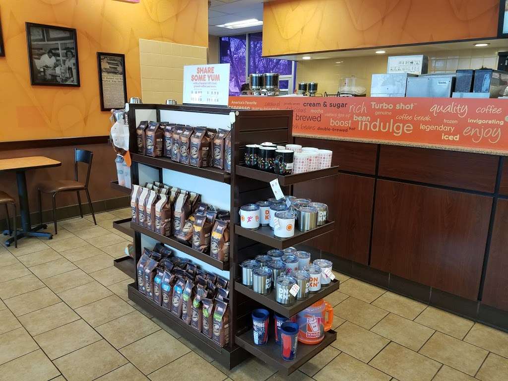 Dunkin | 285 County St, Attleboro, MA 02703, USA | Phone: (508) 222-5366