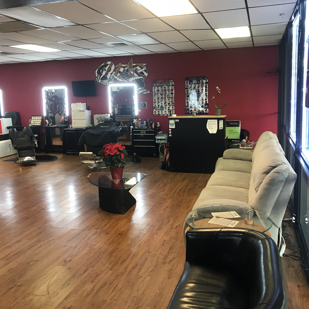 Barber Shop Lounge | 714 Cottage St, Shorewood, IL 60404, USA | Phone: (815) 764-6593