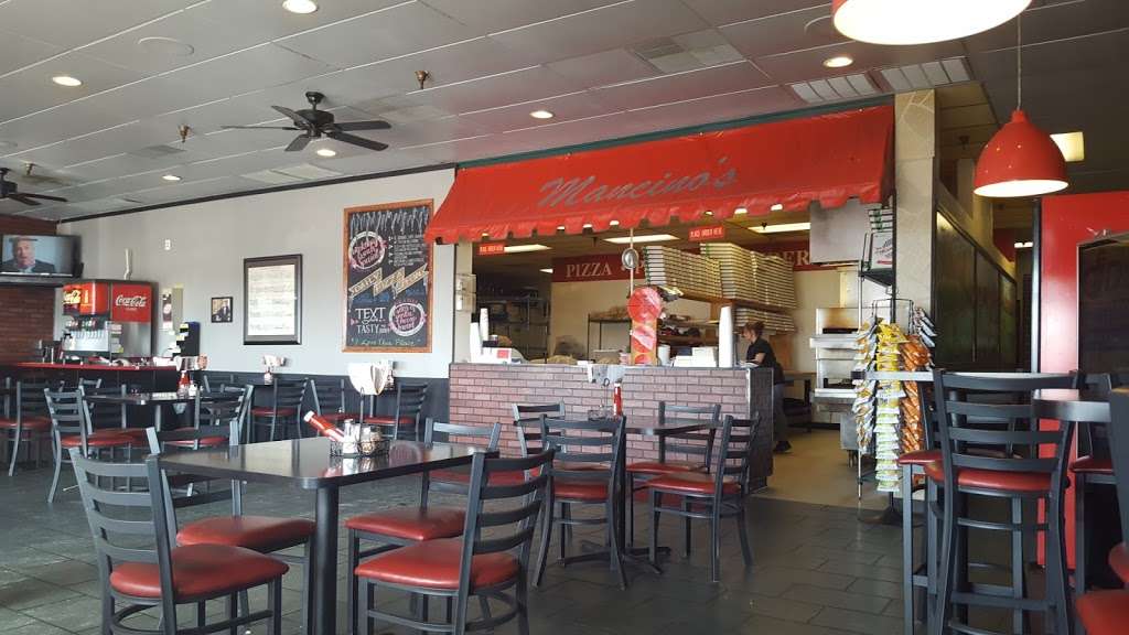 Mancinos Pizza & Grinders | 1301 N National Rd, Columbus, IN 47201, USA | Phone: (812) 375-1000