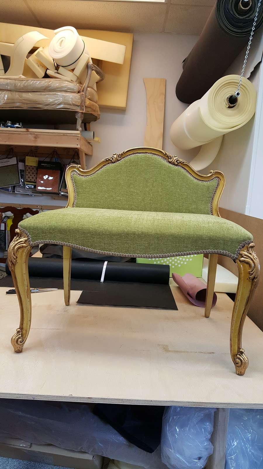 Alex upholstery and tailoring | 2430 Stillwell Ave, Brooklyn, NY 11223, USA | Phone: (718) 714-7290