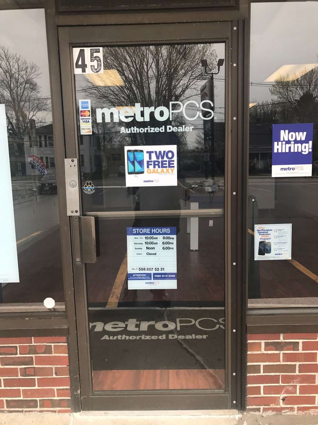 Metro by T-Mobile | 45 N Main St, West Bridgewater, MA 02379, USA | Phone: (508) 857-5221
