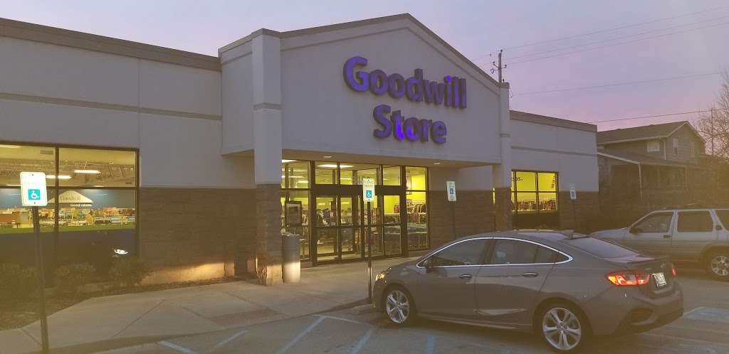 Goodwill Store | 8450 N Michigan Rd, Indianapolis, IN 46268 | Phone: (317) 334-0635