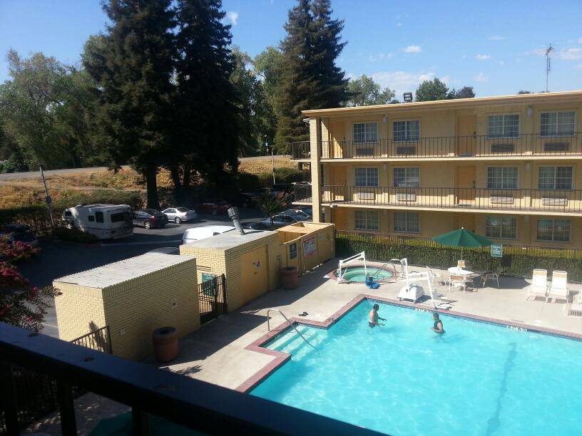 La Quinta Inn by Wyndham Sacramento Downtown | 200 Jibboom St, Sacramento, CA 95811 | Phone: (916) 448-8100