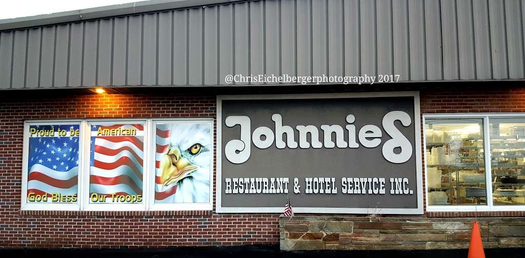 Johnnies Restaurant & Hotel Services | 2406 Molly Pitcher Hwy, Chambersburg, PA 17202, USA | Phone: (800) 262-1214