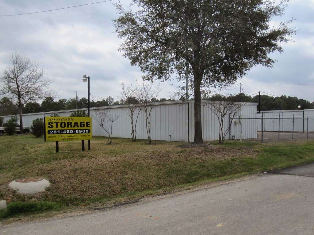 Affordable Boat & RV Storage | 10235 Woodedge Dr, Houston, TX 77070 | Phone: (281) 469-6900