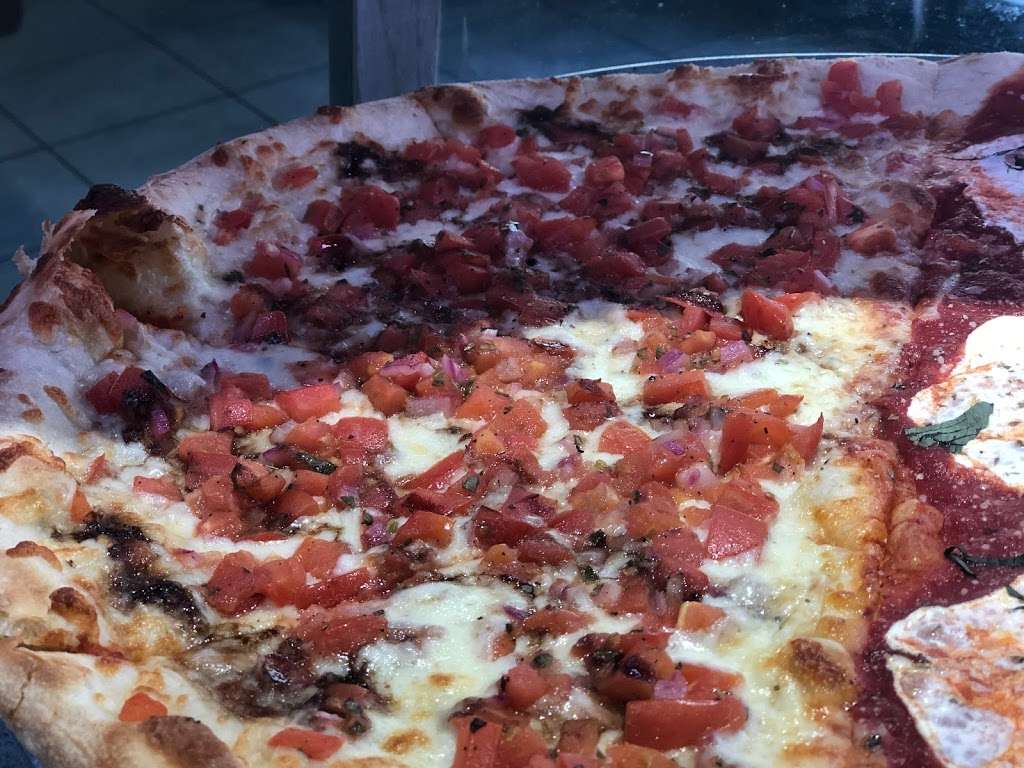 Charlies Pizza | 1000 NJ-70, Lakewood, NJ 08701, USA | Phone: (732) 370-3580
