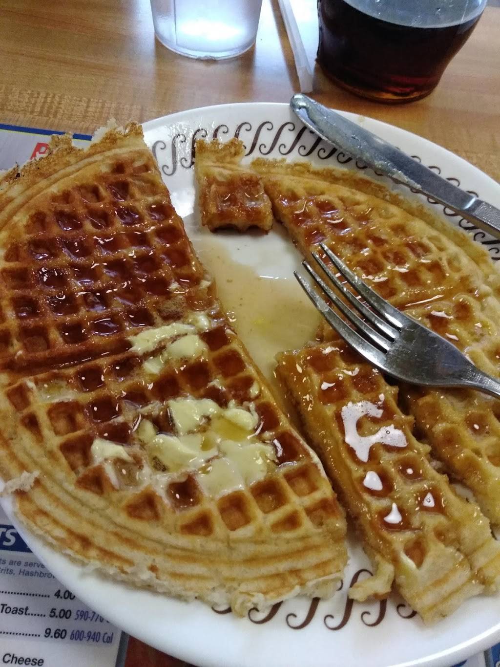 Waffle House | 2203 N Broadway, Lexington, KY 40505 | Phone: (859) 293-2990