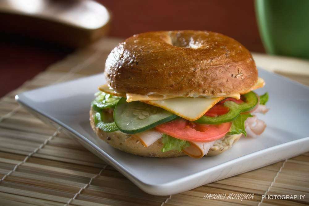 County Farm Bagels | 27W 195 Geneva Rd, Winfield, IL 60190, USA | Phone: (630) 665-5777