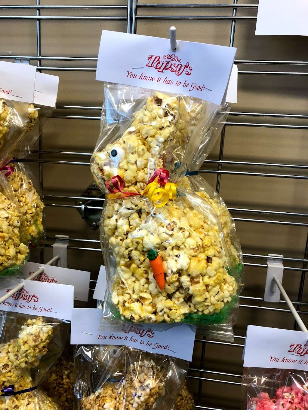 Topsy's Popcorn C127, 1843 Village West Pkwy, Kansas City, KS 66111, USA BusinessYab