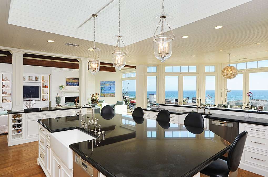 Malibu Luxury Vacation Homes | 30760 Broad Beach Rd, Malibu, CA 90265 | Phone: (310) 924-4740