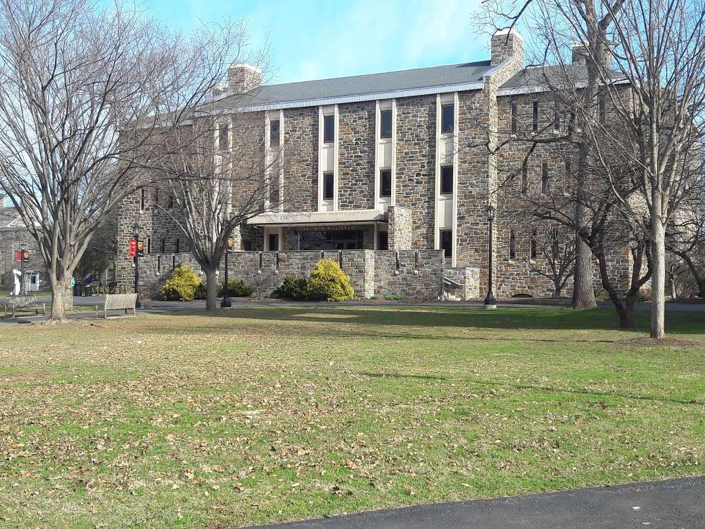 Ursinus College | 601 E Main St, Collegeville, PA 19426, USA | Phone: (610) 409-3000