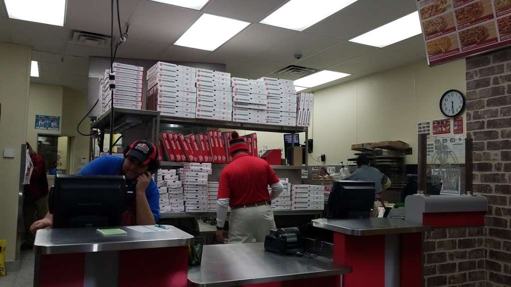 Papa Johns Pizza | 8645 S Howell Ave, Oak Creek, WI 53154, USA | Phone: (414) 762-0202