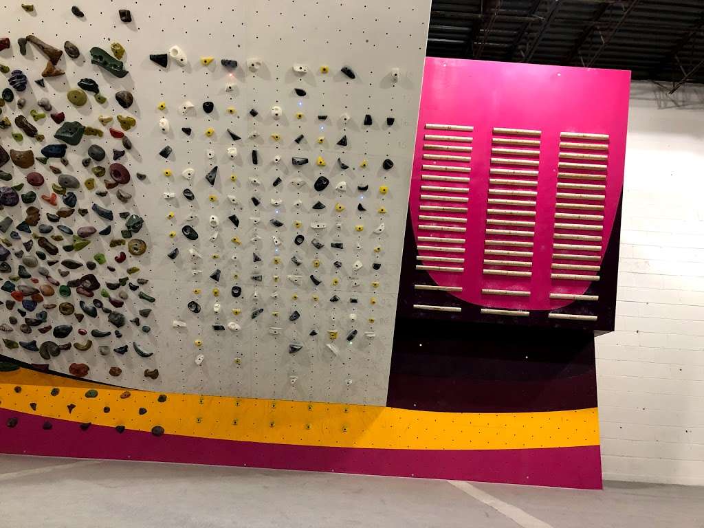 First Ascent Humboldt Park | 2950 W Grand Ave, Chicago, IL 60622 | Phone: (773) 697-9743