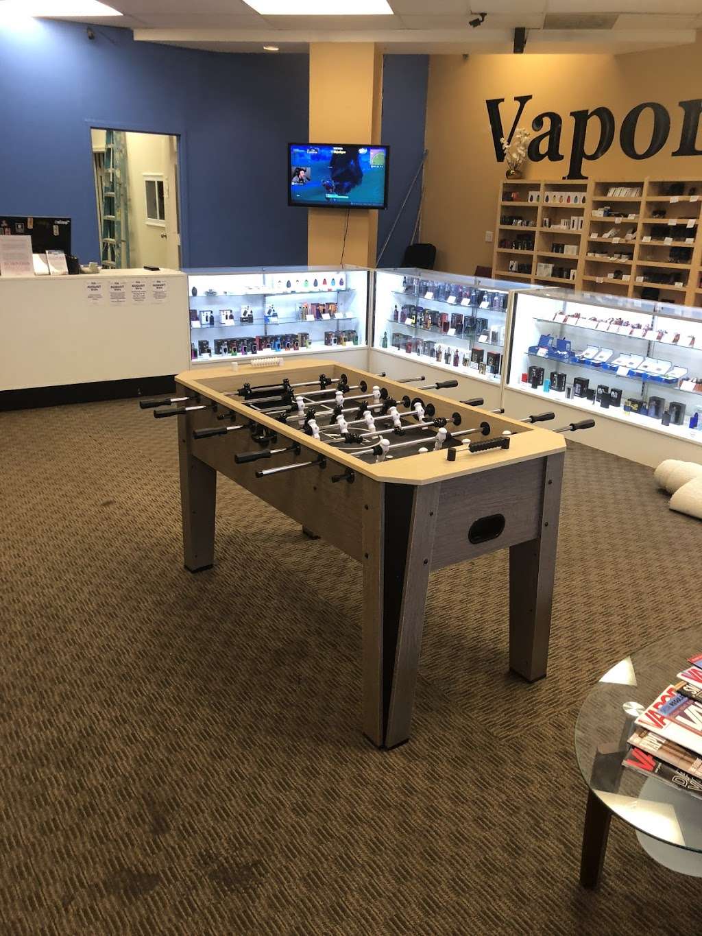 Vapor World | 7417 Metcalf Ave, Overland Park, KS 66204, USA | Phone: (913) 677-6670