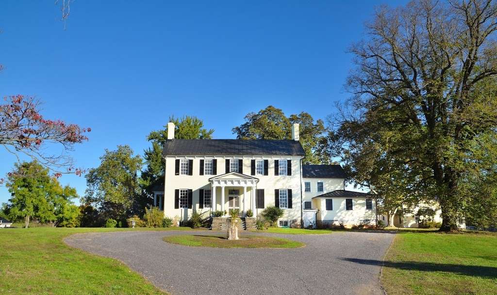 Greenfield Inn Bed and Breakfast | 30 September Song Lane, Washington, VA 22747, USA | Phone: (540) 675-1114