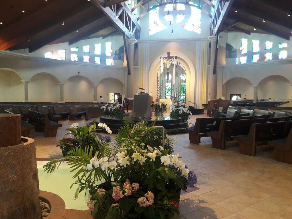 Saints Peter and Paul Catholic Church | 5300 Old Howell Branch Rd, Winter Park, FL 32792, USA | Phone: (407) 657-6114