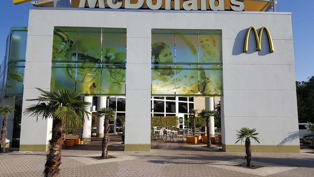 McDonalds | 1596 Buena Vista Dr, Lake Buena Vista, FL 32830 | Phone: (407) 939-0875