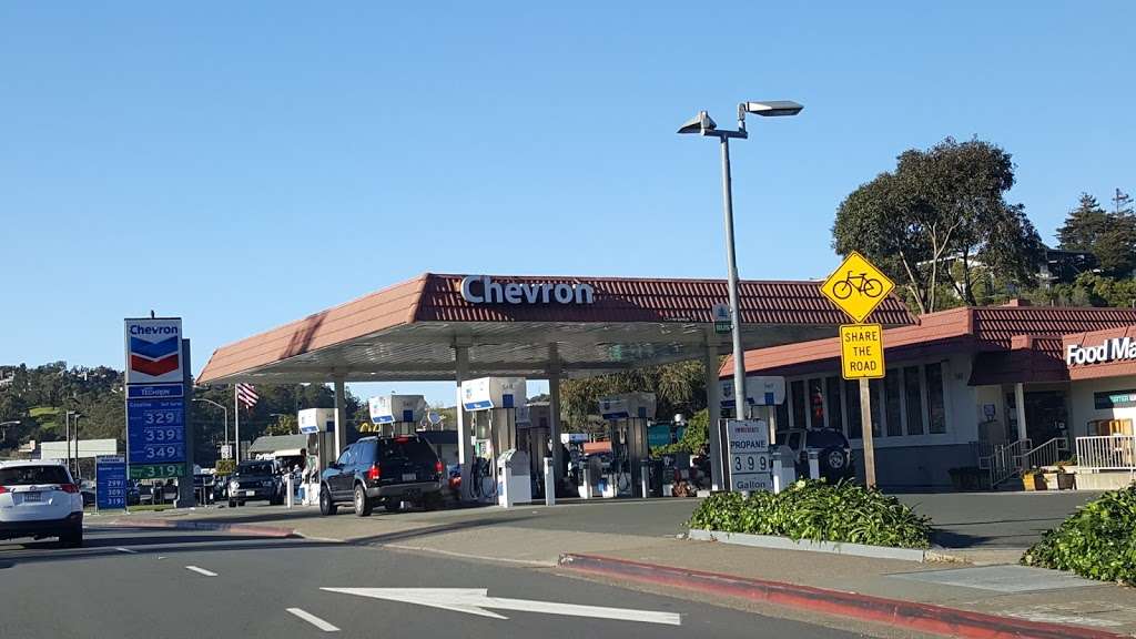 Chevron | 580 Redwood Hwy, Mill Valley, CA 94941, USA | Phone: (415) 388-8338