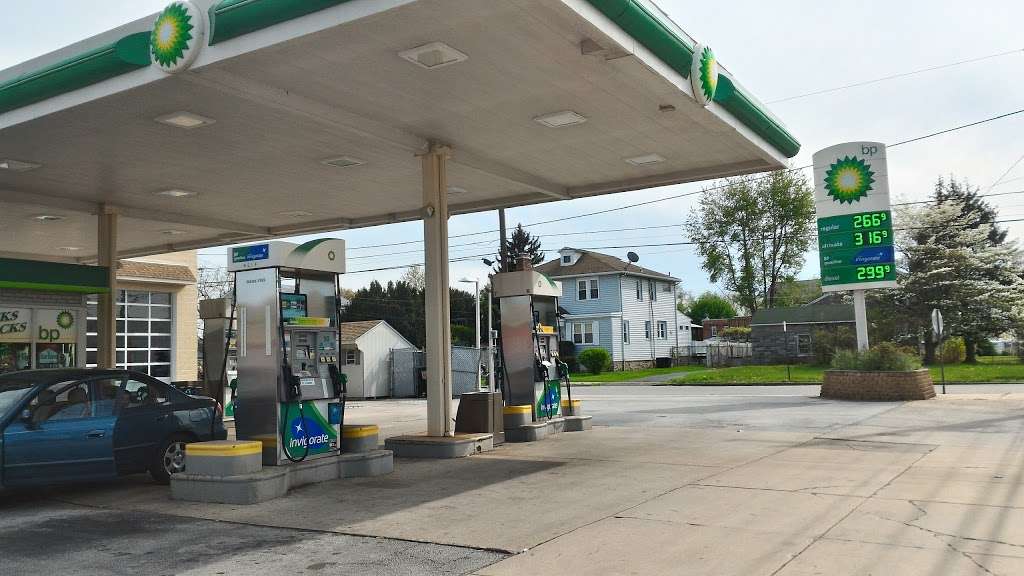 BP | 614 MacDade Boulevard, Folsom, PA 19033, USA | Phone: (610) 583-3015